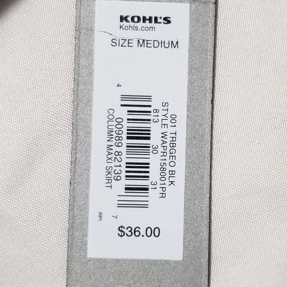 Apt. 9 Geometric print skirt - Picture 3 of 3